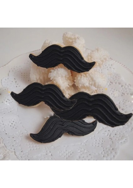 2 Adet Tarzı 2 Adet Yenilik Güzel Paslanmaz Çelik Kek Kalıbı Sakal Bıyık Şeklinde Çerez Cutt (Yurt Dışından) fırsatları