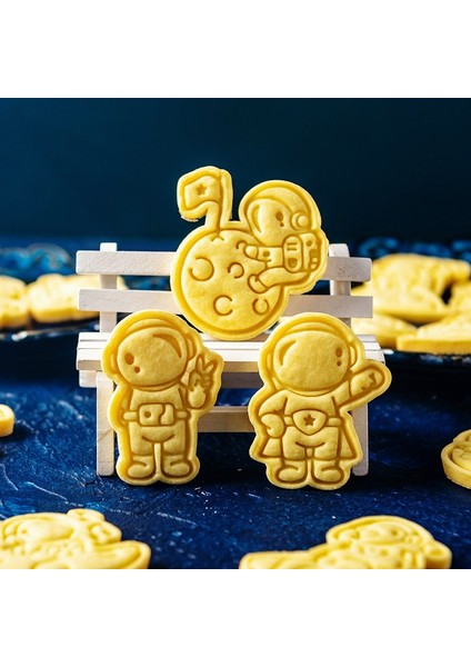 H Tarzı Çerez Kesici Seti Kalıp Dıy 3D Astronot Formları Modelleri Çerez Damgası Pasta Bisküvi Kalıp Noel Fondan Pişirme Araçları Bakeware (Yurt Dışından) fiyatları
