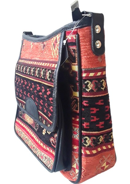 Otantik ve Kilim Desenli Goblen Omuz Çantası modelleri