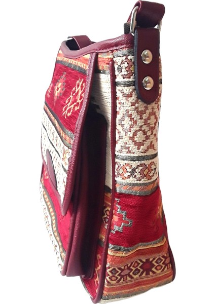 Otantik ve Kilim Desenli Goblen Omuz Çantası modelleri