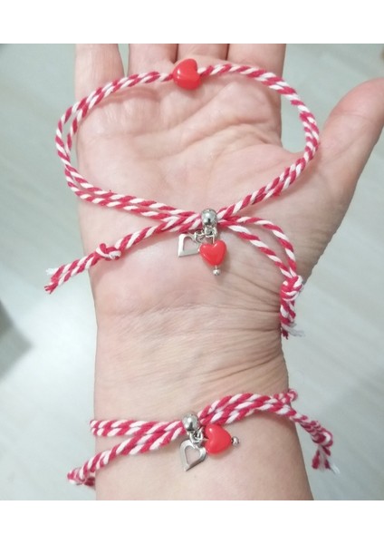 Beş Adet Marteniçka Kartlı Büyük ve Küçük Kalpli Marteniçka Bileklik fiyatları