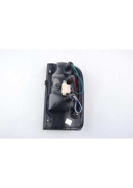 Toyota Hılux 1998-2001 LN145 Sol Stop 8156035130