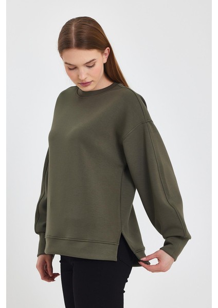 Kadın Bisiklet Yaka Haki Yanı Yırtmaçlı Yumuşak Dokulu Sweatshirt (Cupro) fiyatları