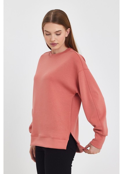 Kadın Bisiklet Yaka Somon Yanı Yırtmaçlı Yumuşak Dokulu Sweatshirt (Cupro)