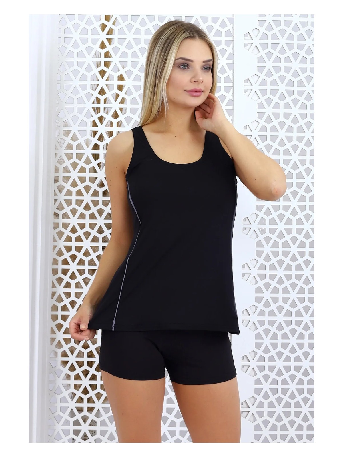 Aykum Siyah Renkli Şortlu Tankini Takım Mikrolu-Likra Kumaş Özellikli Kadın Beden 44