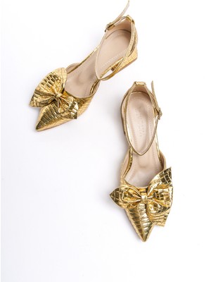 Divolya Lorenta Gold Fiyonklu (4cm) Sivri Burun Topuklu Ayakkabı