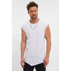 Geniş Yaka Asimetrik ve Pis Kesim Detaylı Sıfır Kol Tişört