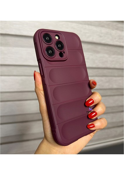 iPhone 15 Pro Max Uyumlu Kılıf Kamera Korumalı Mat Leke Yapmaz Elden Kaymaz Içi Kadife Silikon Kapak