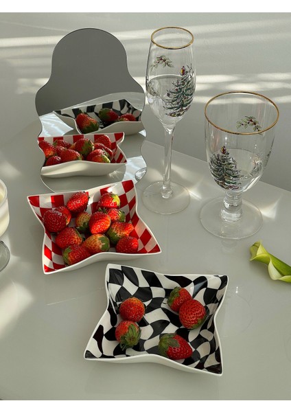 Kırmızı Nimet Tarzı Kafes Süsler Retro Depolama Tepsisi Dekorasyon Seramik Takı Şeker Tabağı Çin Tarzı Kırmızı Nimet Tabağı Yeni Yıl Hediyesi (Yurt Dışından) fırsatları