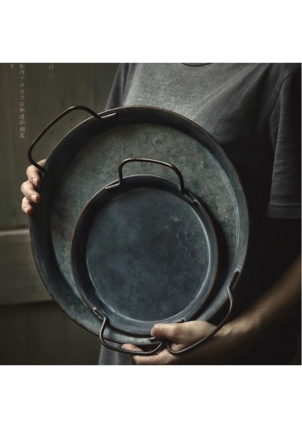 30CM Tarzı Avrupa Retro Metal Kulplu Tabak El Işi Yuvarlak Ferforje Eski Depolama Ekmek Tepsisi Ev Dekorasyonu Bahçe Restoran (Yurt Dışından)