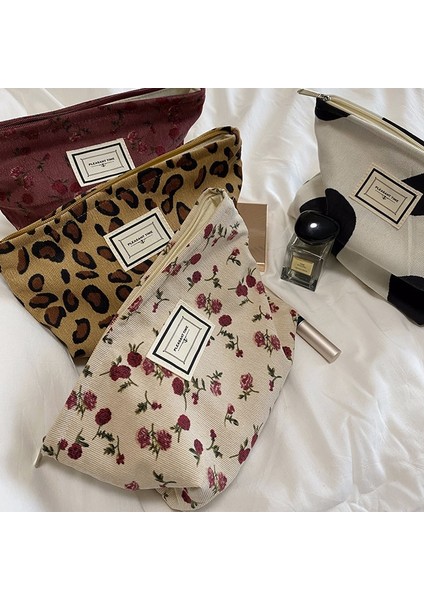 E Stili Kadife Retro Leopar Baskı Kozmetik Çantası Yıkama Çantası Kadın Seyahat Kozmetik Çantası Güzellik Saklama Kutuları Makyaj Organizatör El Çantası (Yurt Dışından) modelleri