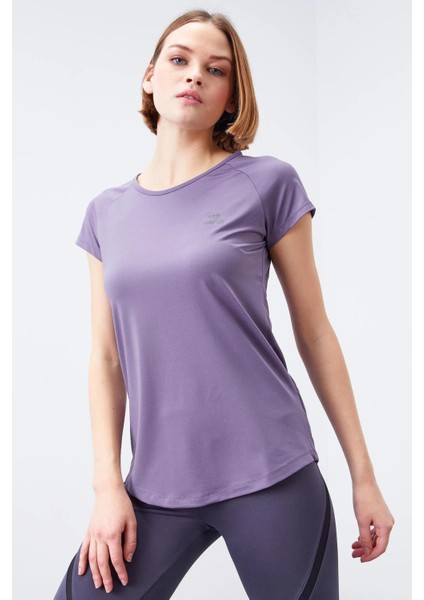 Su Yeşili Sırt Pencereli Kısa Kol Standart Kalıp O Yaka Kadın T-Shirt - 97101 fırsatları