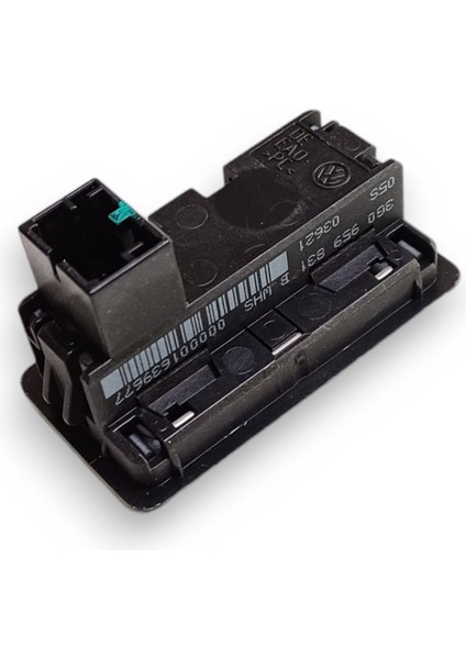 Cupra Leon 2021-2025 Otomatik Bagaj Kapağı Kapatma Tuşu 3G0959831B indirimleri