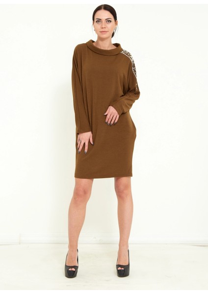 Kadın Triko Taş Işlemeli Tasarım Midi Elbise