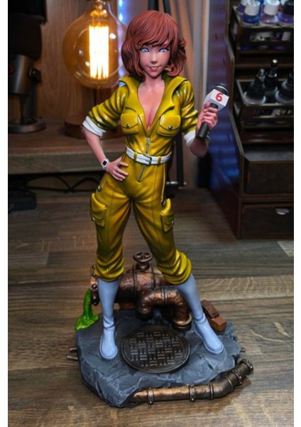 Tmnt April O'neil Boyalı Figür Ninja Kaplumbağalar April O'neil Figür Büyük Boy 20CM