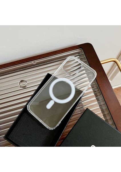 Darbe Emici Solmaz Güçlü Magsafe Uyumlu iPhone 15 Kılıf Sararmaz Tpu Iphone 15 Kılıf