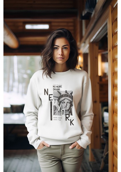 Premium New Newyork Baskılı Tarz Kadın Bisiklet Yaka Sweatshirt
