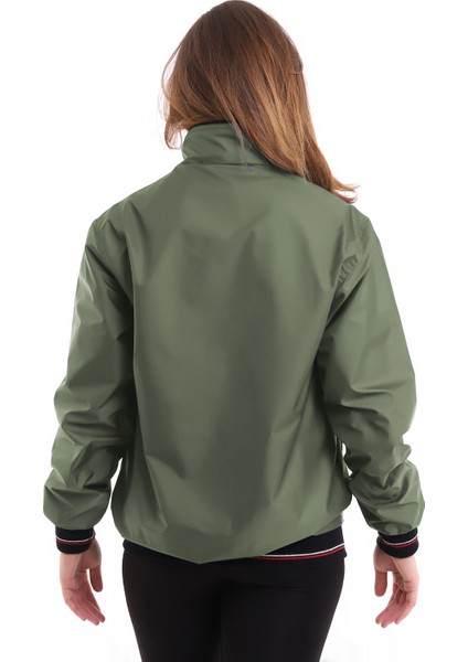 Kadın Mevsimlik Dik Yaka Astarlı Cepli Su Itici Oversize Mont indirimleri