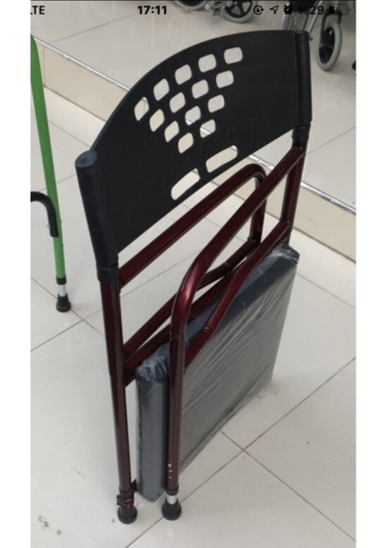 Deri Döşemeli Hasta Tuvaleti Klozeti Sandalyesi
