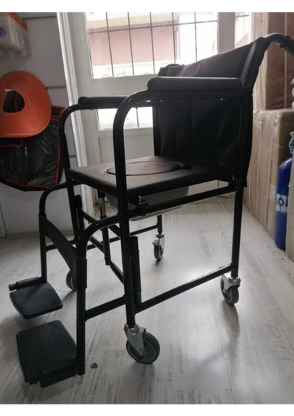 Tekerlekli Ev Tipi Seyyar Hasta Tuvaleti