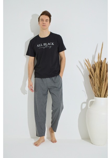 Erkek Siyah Bisiklet Yaka Kısa Kol Yuvarlak Yaka Cepli Yazlık Pamuklu Pijama Takımı