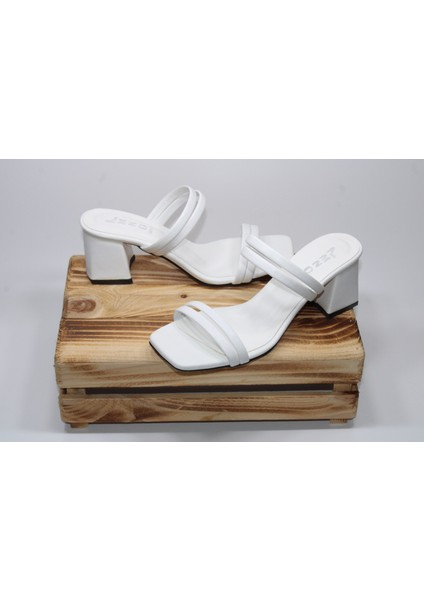 Kalın Topuklu Ikili Çift Bant Rahat Kullanışlı Ev-Iş-Sokak Terliği fiyatları