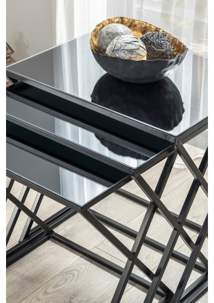 Venedik Siyah Metal Ayaklı, Füme Zigon Sehpa modelleri