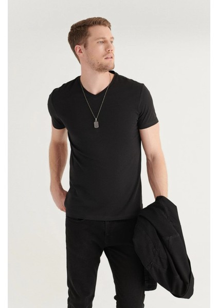 3A Moda Beyaz Basic Pamuklu V Yaka Kısa Kollu T-Shirt
