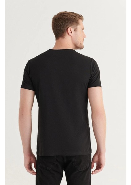 3A Moda Beyaz Basic Pamuklu V Yaka Kısa Kollu T-Shirt