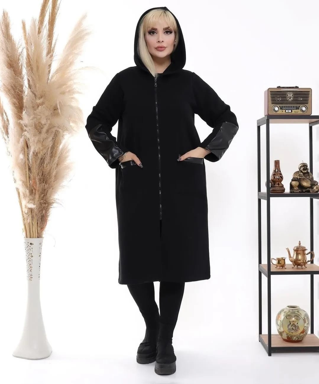 Butik Ayseba Kadın Siyah Deri Detaylı Üç Iplik Polarlı Büyük Beden Kapüşonlu Kaban