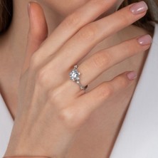 Hom Silver Jewelry 925 Ayar Gümüş Tek Taş Kadın Yüzük HSJ0091