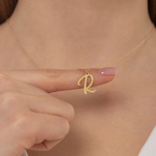 Hom Silver Jewelry 925 Ayar Gümüş Kişiye Özel Harf Tasarımlı Kalp Kadın Kolye HSJ0105