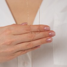 Hom Silver Jewelry 925 Ayar Gümüş Kişiye Özel Minimal Tasarımlı Kalpli Harf Kadın Kolye HSJ0103