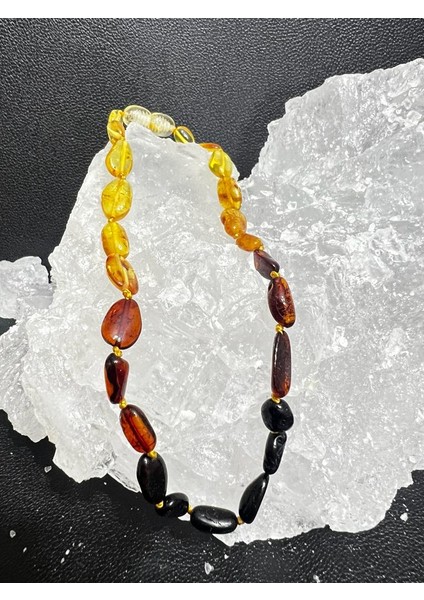 Kehribar Bebek Kolye