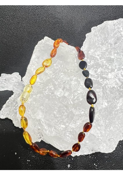 Kehribar Bebek Kolye