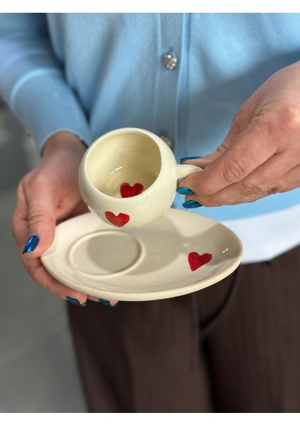 Kalpli Türk Kahvesi Fincanı Tabağı Ile modelleri