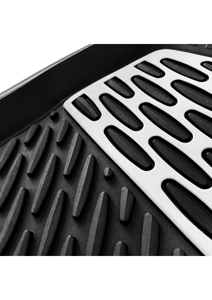 Seat Favorit 2013 Uyumlu 3D Havuzlu Paspas Takımı (Krom-Siyah)