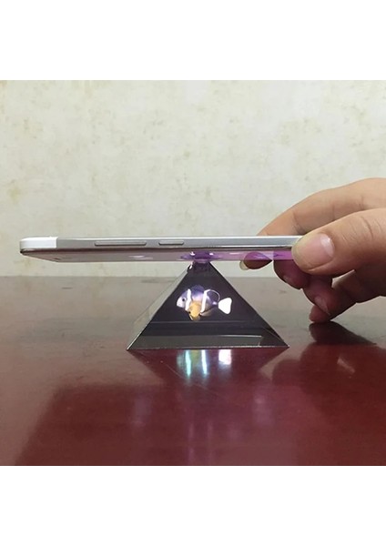 Bir Stil 3D Hologram Piramit Ekran Projektör Video Akıllı Cep Telefonu 2021 Için Evrensel Standı (Yurt Dışından)