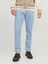 Chris 738 Loose Fit Jean 2