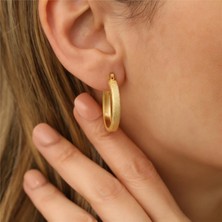 Nox Jewelry 14 Ayar Altın Kaplama Mat Yuvarlak Halka Küpe – Klasik Minimal Günlük Tasarım