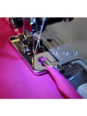 Singer Kıvırma Ayağı 30685-BLS Kenar Kıvırmada Kullanım İçin Uygun Makina Modelleri