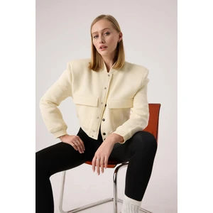 Kadın Vatkalı Krem Ceket