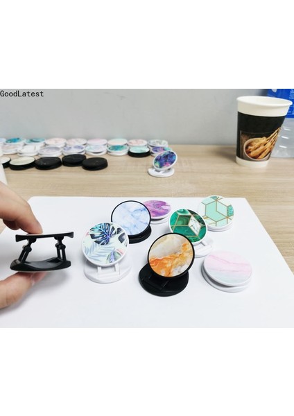 C11 Stili Parlak Popüler Mermer Genişleyen Stand Kavrama Parmak Yüzük Desteği Düşme Önleyici Yuvarlak Katlanabilir Cep Telefonu Tutucu iPhone Samsung Için (Yurt Dışından) indirimleri