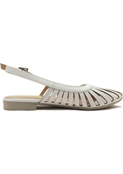 Talaria Beyaz Renk Kalın Topuk Kadın Sandalet