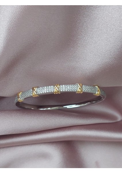 Özel Seri Marka Model x Zirkon Silver Çap: 6 cm-Çevresi: 18 cm Bileklik modelleri