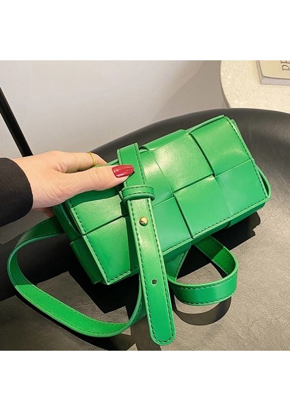 Yeşil Stil Leather Woven Small Waist Bags For Women Luxury Bag Luxury Weave Cassette Waist Belt Bag Rend Chest Pouch Female (Yurt Dışından) fiyatları