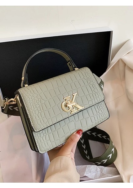 Yeşil Stil 20CM 14CM 7cm Tasarımcı Çantaları Womeopular Için Düz Renk Crossbody Çanta Kız Taş Desenli Küçük Çantalar Bayan Çantaları ve Çantaları (Yurt Dışından)