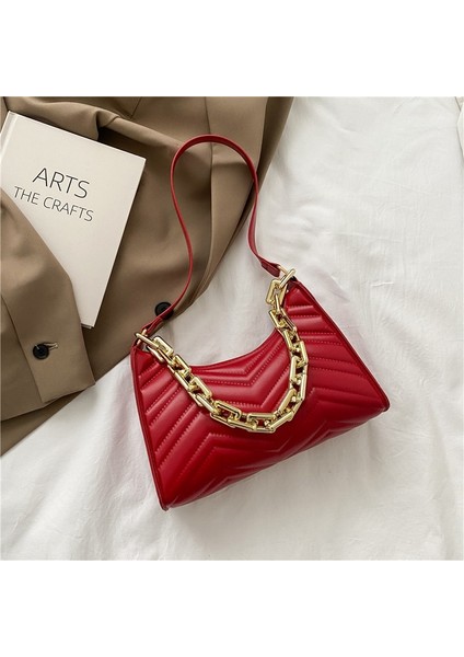 Siyah Stil 24,5X6.5X18CM Moda Kontrol Kabartmalı Çanta Yeni Pu Deri Zincir Omuz Çantası Moda Doku Alışveriş Çantası Fermuar Kabartmalı Koltuk Altı Çantası (Yurt Dışından) fiyatları