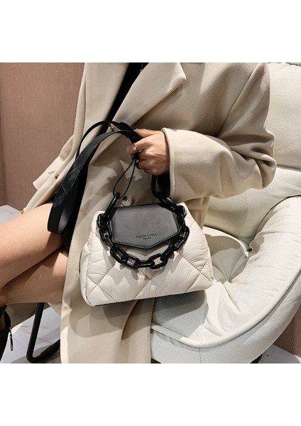 Bej Tarzı 24CMX18CMX11CM Kawaii Tote Bag Hit Winter Pu Leather Padded Quilted Women's Designer Handbag Luxury Chain Shoulder Crossbody Bags (Yurt Dışından) fırsatları