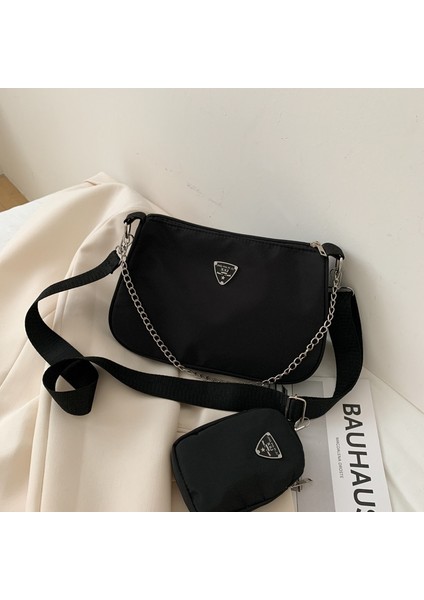 Siyah Stil 26X8X17 cm 2021 Yeni Retro Kadın Crossbody Çanta Tarzı Hilal Zincir Koltukaltı Baget Omuz Çantaları Kadınlar Yüksek Li Kare Katı Çanta (Yurt Dışından)